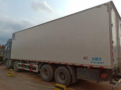 冷藏運輸設備選購指南 從二手冷藏車到前四后八的專業解析